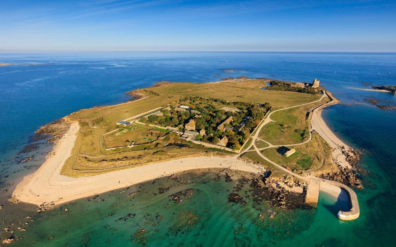Willa Maison Normande Proche De La Mer Et Des Commodites Quettehou Zewnętrze zdjęcie